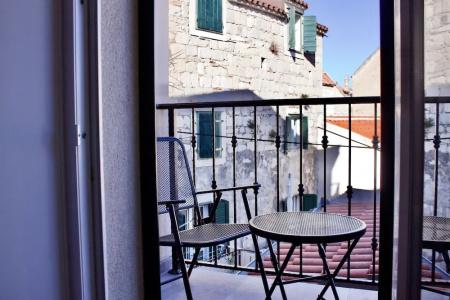 Galeria Valeria Seaside Downtown - MAG Quaint & Elegant Boutiques - 280