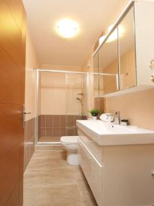 Blueway Residence - 43