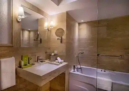 DoubleTree by Hilton Bodrum Marina Vista - 55