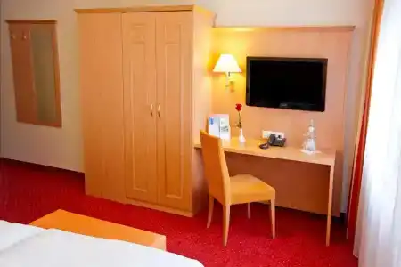 Rosenhof - 4