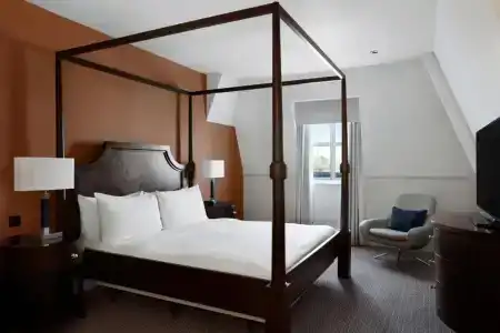Bristol Marriott Royal - 85