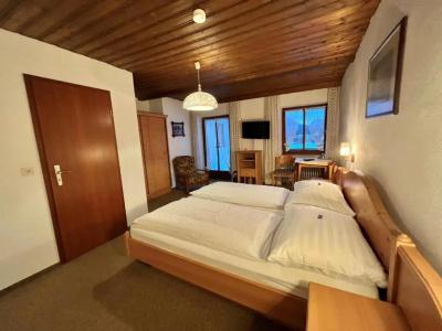 Landgasthof Schwarzberg - 61