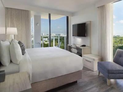 Courtyard Miami Coconut Grove - 73