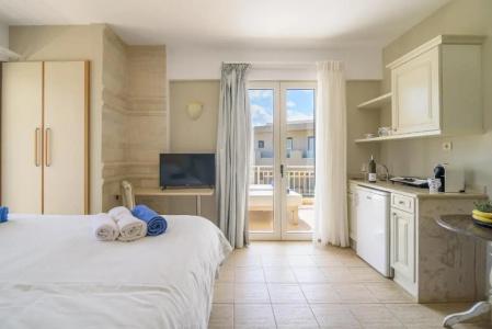 Parthenis Beach, Suites by the Sea - 62