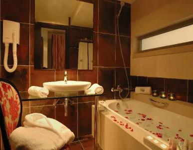 Angela Suites Boutique - 41