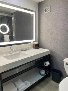 Houston Marriott North - 41