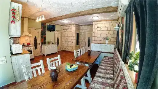 Retro Hostel & Tours - 18