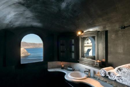 Pearl of Caldera Oia - Boutique by Pearl Collection - 152