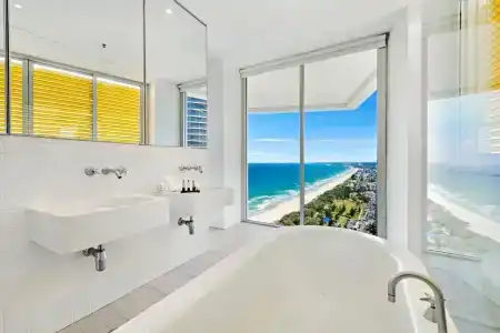Ultiqa Air On Broadbeach - 136