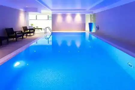 Novotel London Paddington - 16