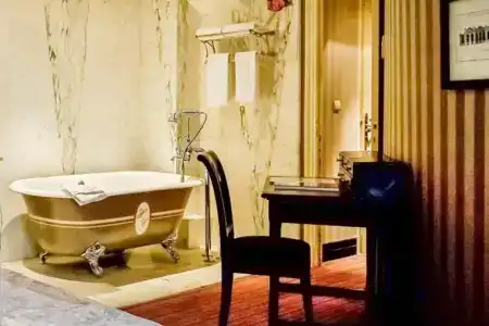 Hôtel du Romancier - 17