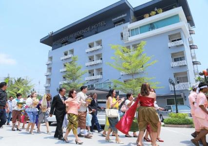 Westgate Residence - 17
