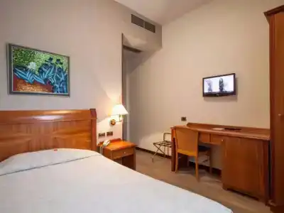 Astoria - 12