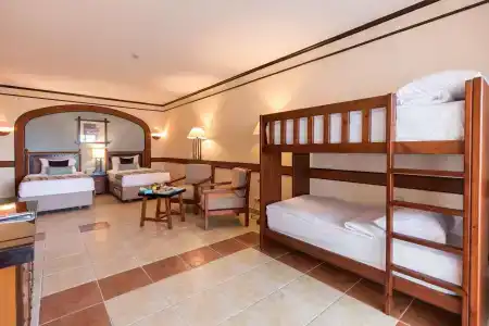 Sunrise Remal Beach Resort - 3