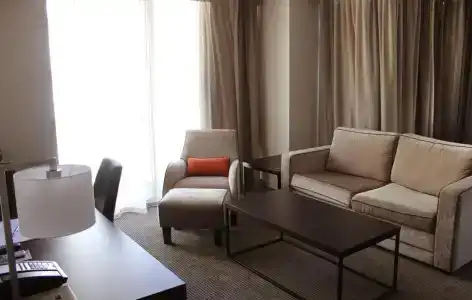 Rydges - 94