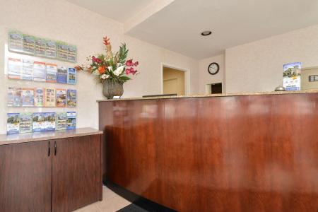 Americas Best Value Inn - 1