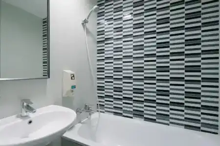 81 Changi - SG Clean - 25