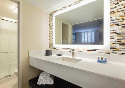 Fairfield Inn & Suites by Marriott - 7