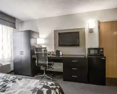 Sleep Inn - 16