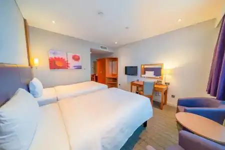 Premier Inn Abu Dhabi International Airport - 34