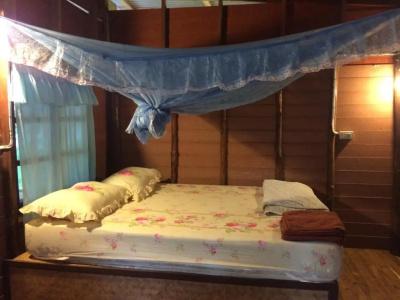 Namtok Bungalows - 10