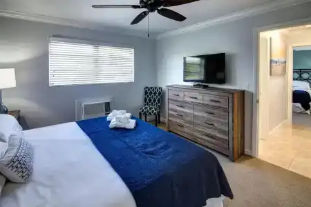 May-Dee Suites in Florida - 81