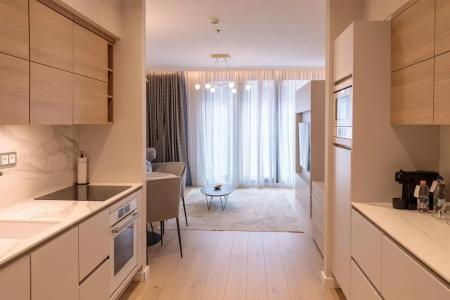 Emerald Downtown Suites - 12