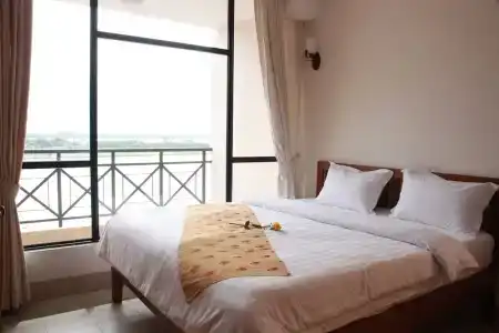Lux Riverside & Apartment - 110