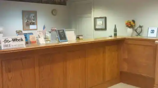 Classic Inn - 1