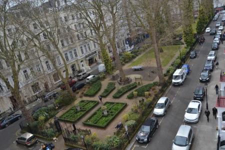 Hyde Park Court - 18