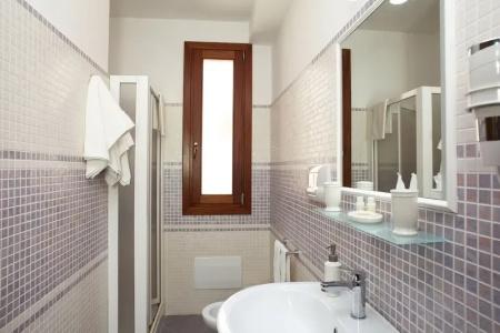 Coralia Bed & Breakfast - 7