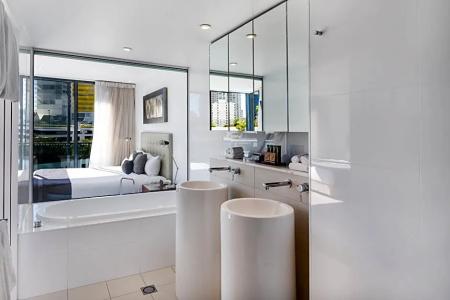 Peppers Broadbeach - 96