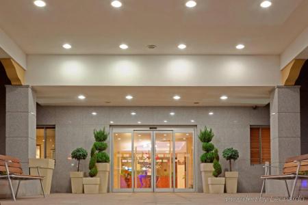 Holiday Inn Express Maspeth, An Ihg - 14