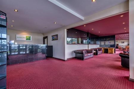 ibis Styles - 1