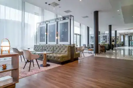 Park Inn by Radisson Oslo Airport - 2