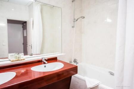 Quality Pau Centre Bosquet - 48