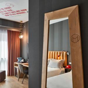 The Modernist - 36