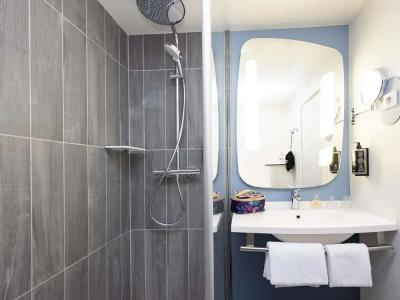 ibis Saint Malo Plage - 44