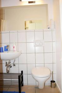 Unique Serviced Living @ Airport Line - 8