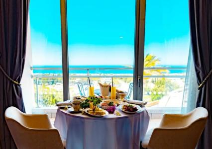 Chamada Prestige Luxury & Casino & Beach Club - 60