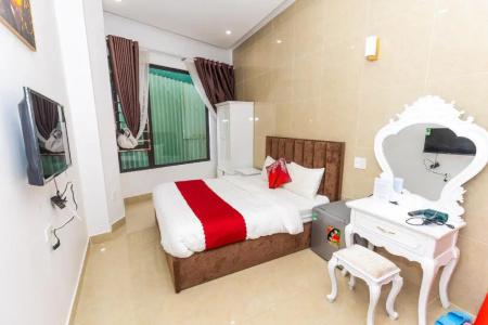 Ngan Pho Studio & - 74