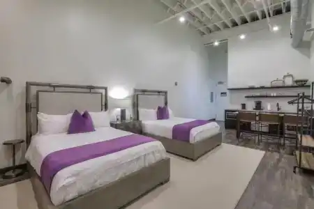 Studio 154 Luxury - 51