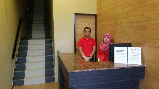 Iskandar - 13