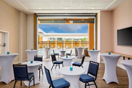 Hyatt House across from Universal Orlando Resort - 7