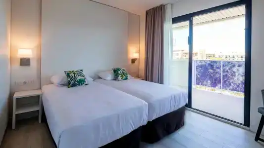 Golden Port Salou & Spa - 12