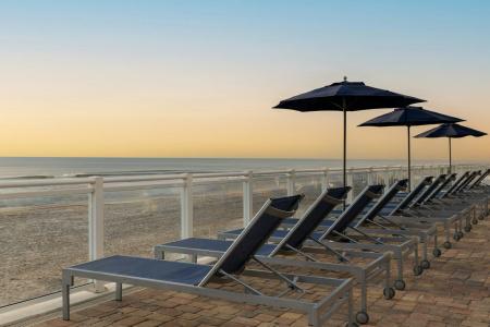 Hilton Garden Inn Oceanfront - 27