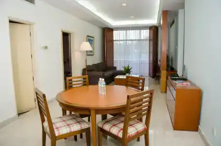 The Maple Suite - 55