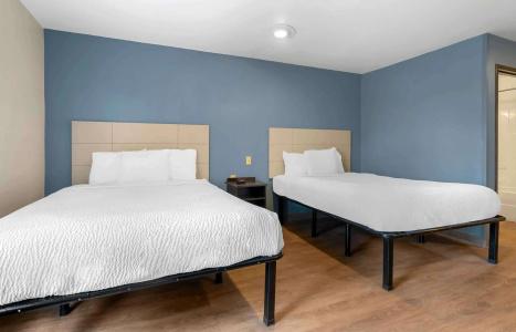 WoodSpring Suites Orlando South - 40