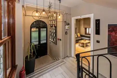 Bguest Pera Suites - 11