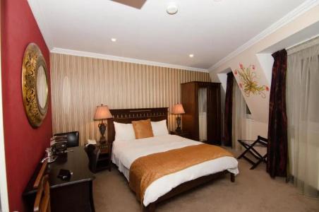 Boutique Monaco - 40